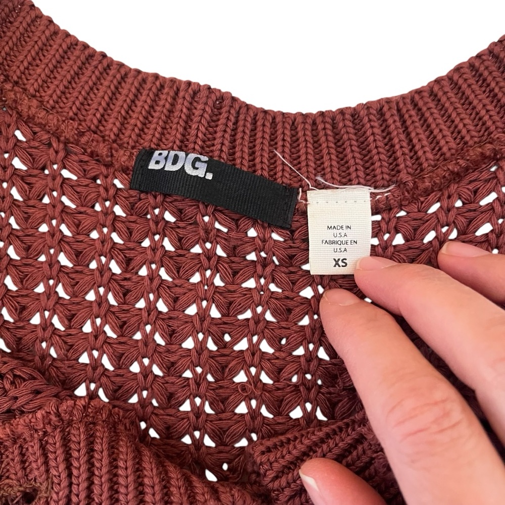 BDG UO loose weave quarter button dolman sleeve acrylic sweater red XS - Picture 12 of 14